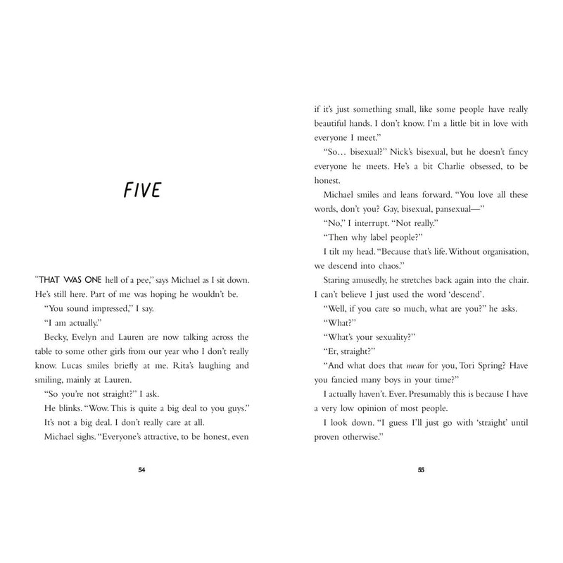 Solitaire: TikTok made me buy it! The teen bestseller from the YA Prize winning by Alice Oseman - The Book Bundle