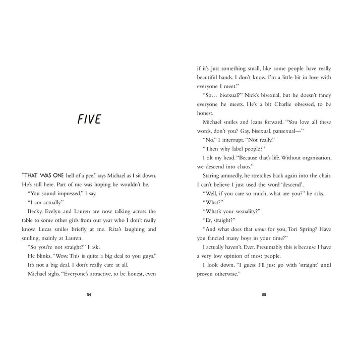 Solitaire: TikTok made me buy it! The teen bestseller from the YA Prize winning by Alice Oseman - The Book Bundle