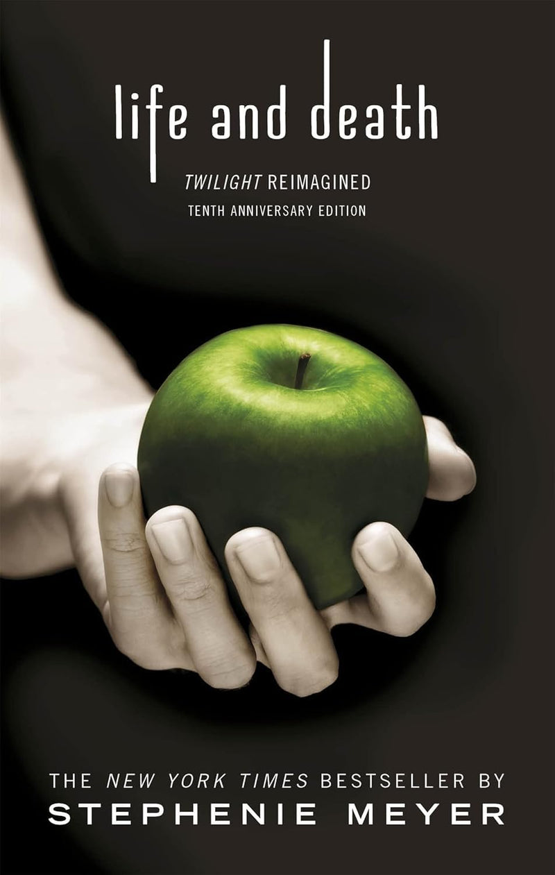 The Twilight Saga 2 Books Collection Set by Stephenie Meyer - Fiction - Paperback