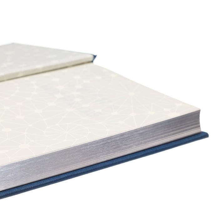 The War of the Worlds: Gilded Pocket Edition (Arcturus Ornate Classics) by H. G. Wells - The Book Bundle