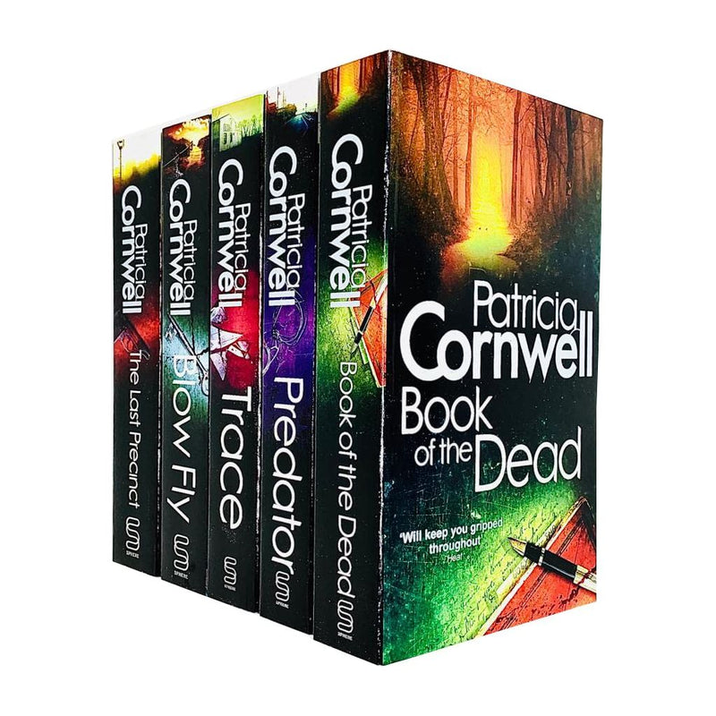 Set of five Kay Scarpetta mystery novels from Patricia Cornwell's Sphere series, featuring book covers and spine details.