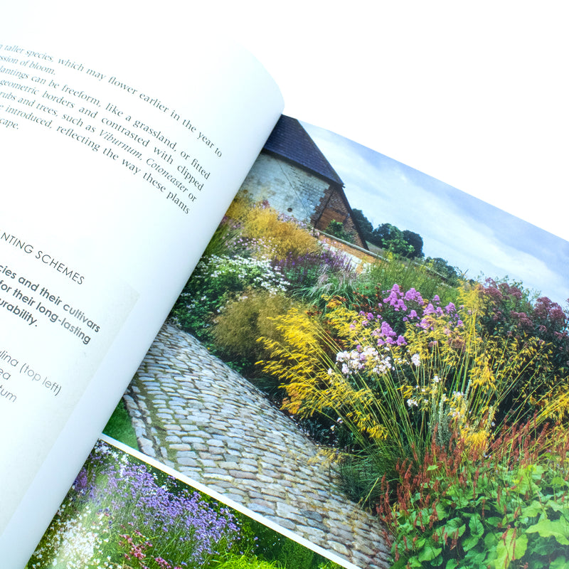 New Wild Garden: Natural-style planting and practicalities - The Book Bundle