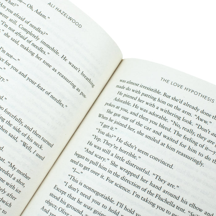 The Love Hypothesis: Tiktok made me buy it! The romcom of the year! - The Book Bundle