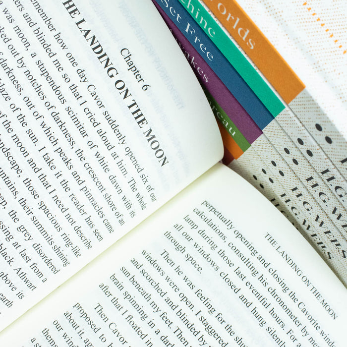 The Complete H. G Wells 8 Books Hardback Collection Set: (The First Men on the Moon) - The Book Bundle