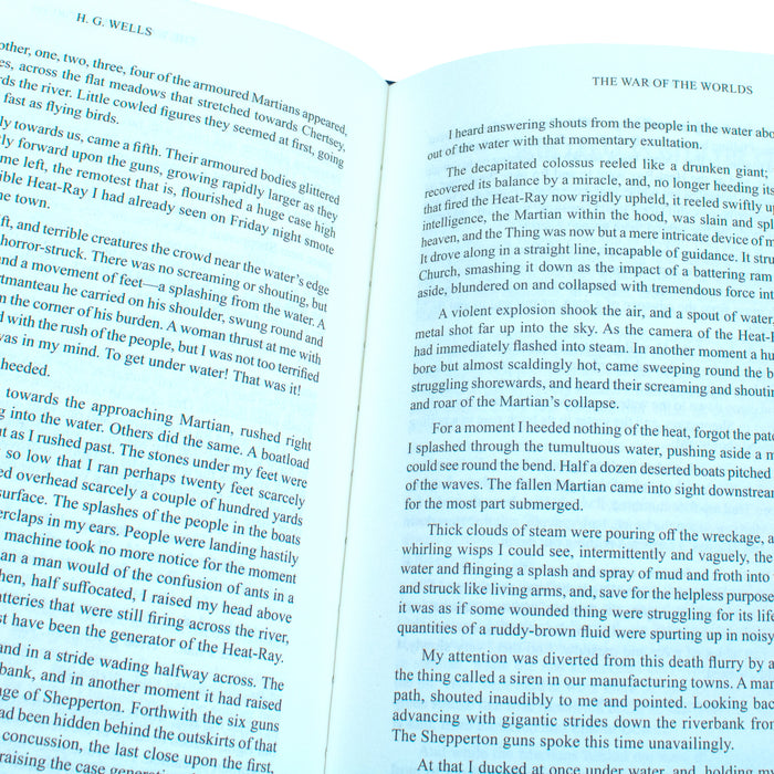 H.G. Wells:A Collection Of Works : Time Machine (Leather-bound) - The Book Bundle