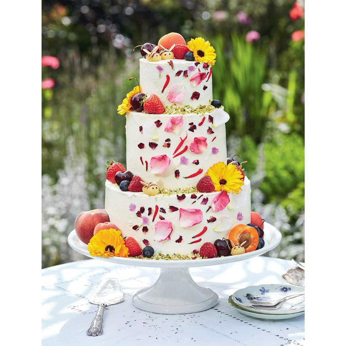 The Great British Bake Off: The Big Book of Amazing Cakes - The Book Bundle