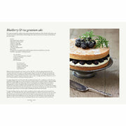 Love Bake Nourish: Healthier cakes, bakes and puddings full of fruit and flavour - The Book Bundle